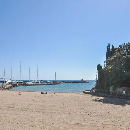 Gorgeous In With Kitchen * Frejus